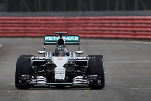 Merc W06 2